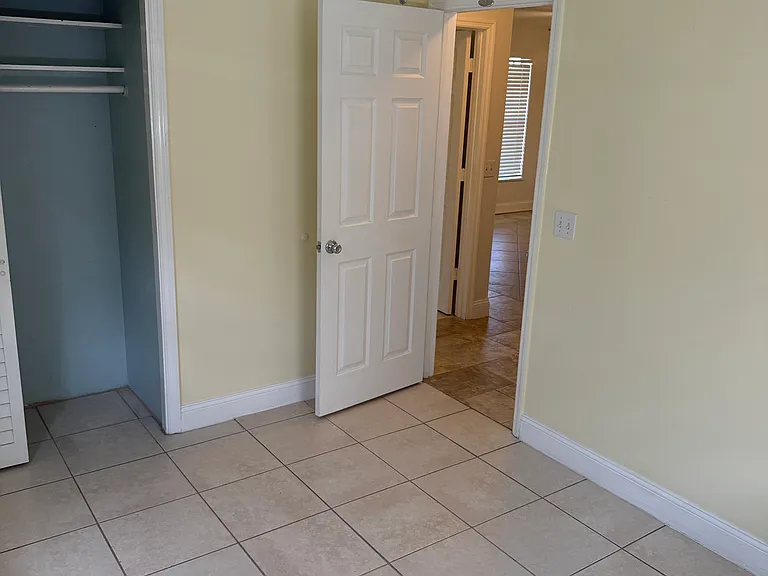 1630 6th Ave — Photo 33