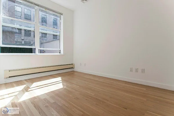 Rented by Metropolitan Property Group | media 12