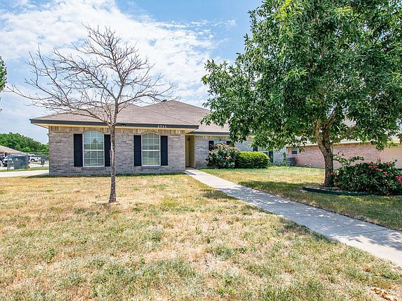 2305 Breezeway Ln, Temple, TX 76502 | Zillow