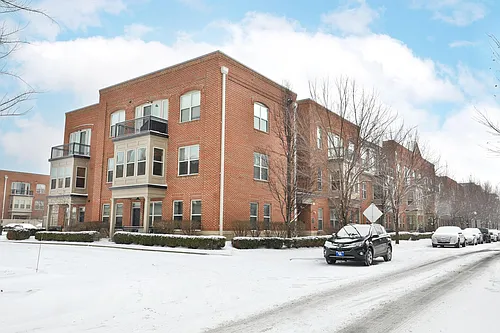 960 Perry St #207 Photo 1