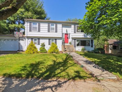 52 Gina Circle, Stratford, CT, 06614