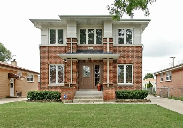 4924 N Orange Ave photo 1
