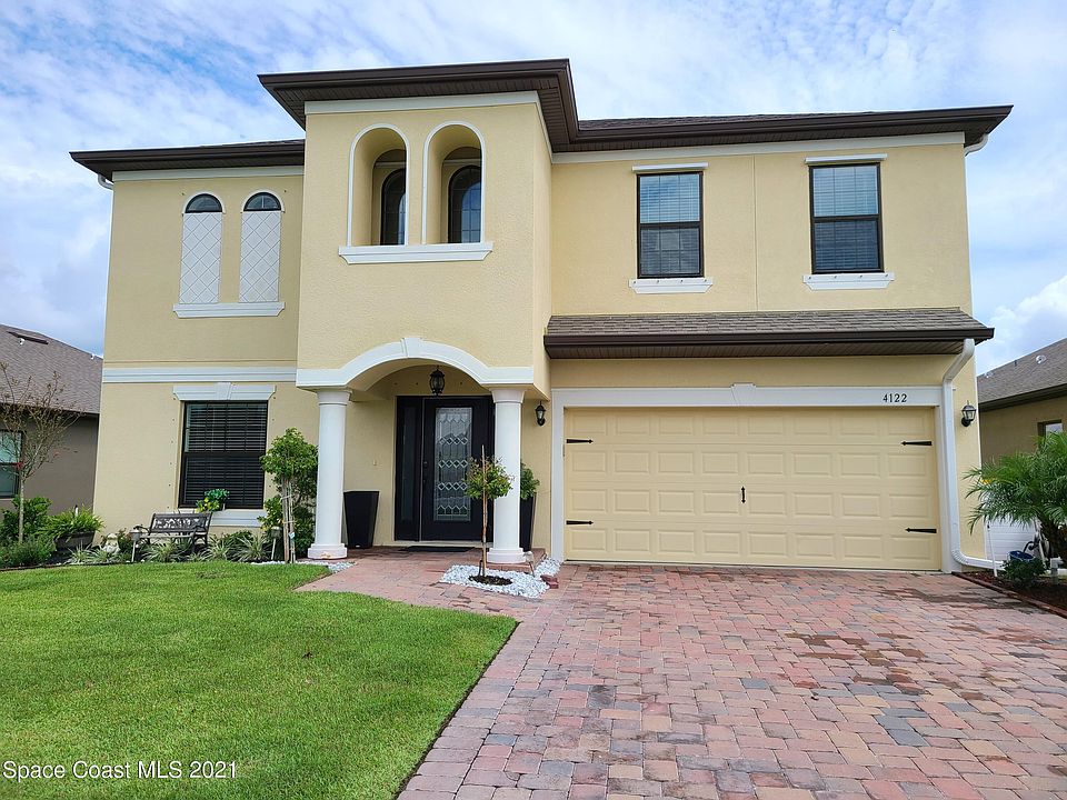 1st image of 4122 Moccasin Dr