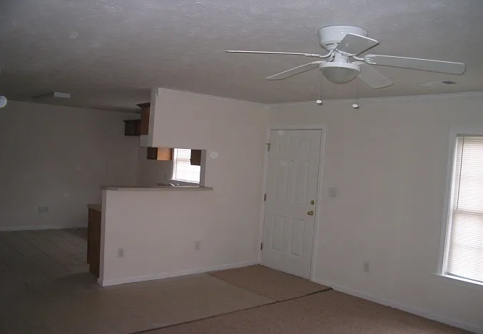 1817 Hairston St #1817 — Photo 1
