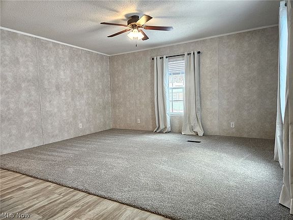 5th image of 202 W Main Rd #93