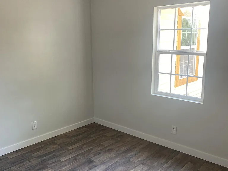 1204 Alta Vista Dr — Photo 7