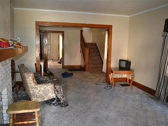 4th image of 1828 Ravenwood Ave