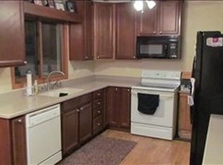 105 Rebecca Rd, Hudson, IA 50643