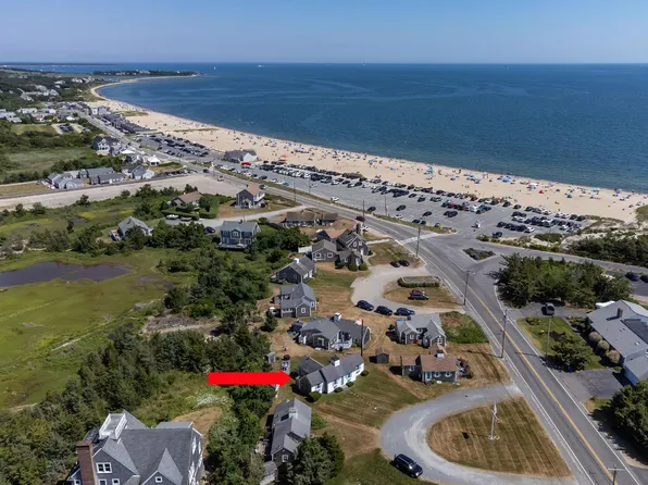 1090 Craigville Beach Rd, Centerville, MA 02632