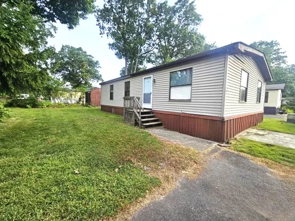 35 Alfred Dr, Browns Mills, NJ 08015