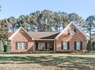 103 Culloden Ct, Dothan, AL 36305