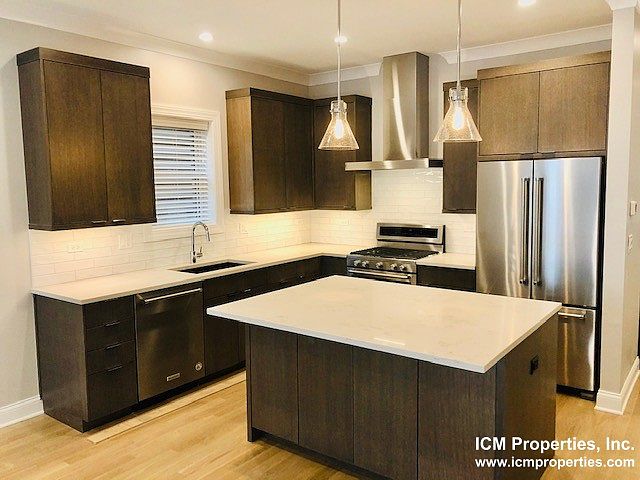 1st image of 3343 N Kenmore Ave #1N-NC20-33