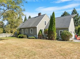 583 Great Rd, Stow, MA 01775
