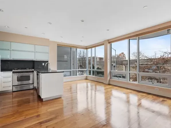 34 Eckford St APT 2B, Brooklyn, NY 11222