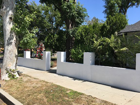 3rd image of 6721 Melba Ave