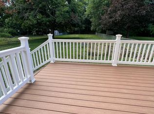 13 Saylors Pond Rd, Wrightstown, NJ 08562