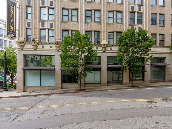 3rd image of 700 Church St APT 903