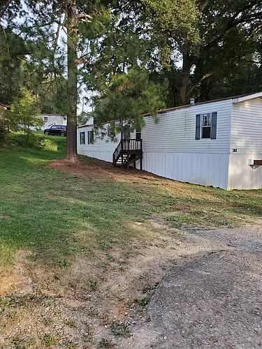 103 Redcomb Dr Photo 1