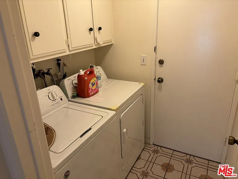 12520 Sanford St — Photo 11