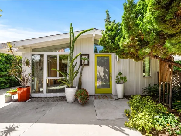 1959 Orange Ave, Costa Mesa, CA 92627