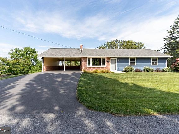 2nd image of 131 Butternut St