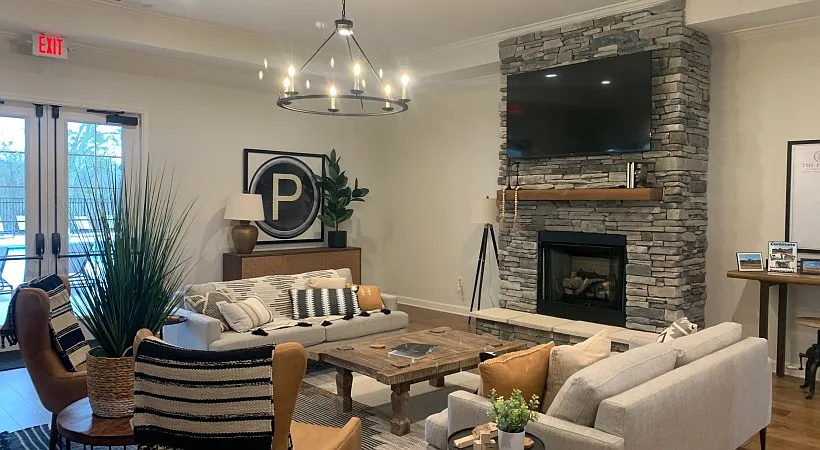 The Pointe at Camellia Commons — Photo 4