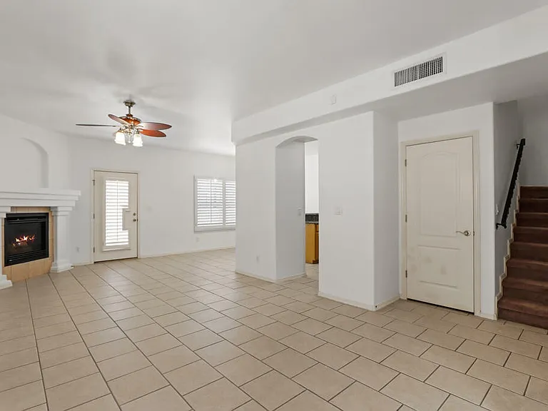 561 Green Village Ct #A — Photo 6