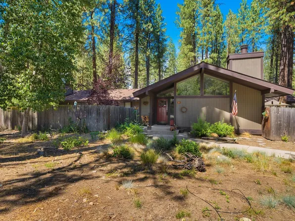 31 Graeagle Meadows Rd, Graeagle, CA 96103