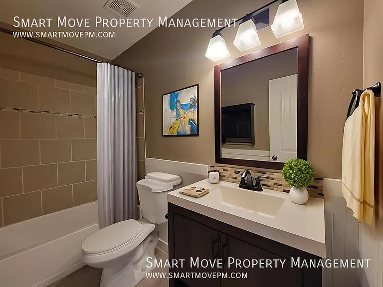 2705 E Mendota Dr — Photo 18