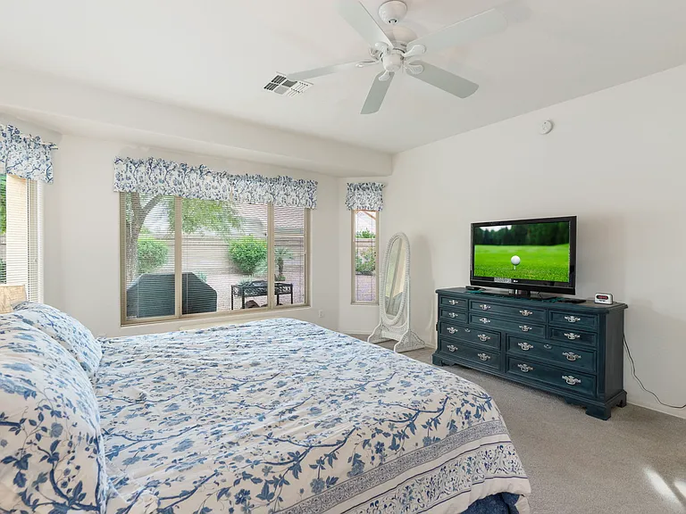 22226 N Las Positas Dr — Photo 11