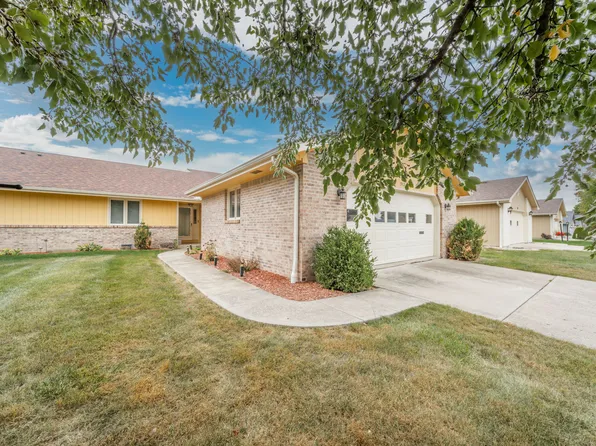 513 N Buckingham Ct, Anderson, IN 46013