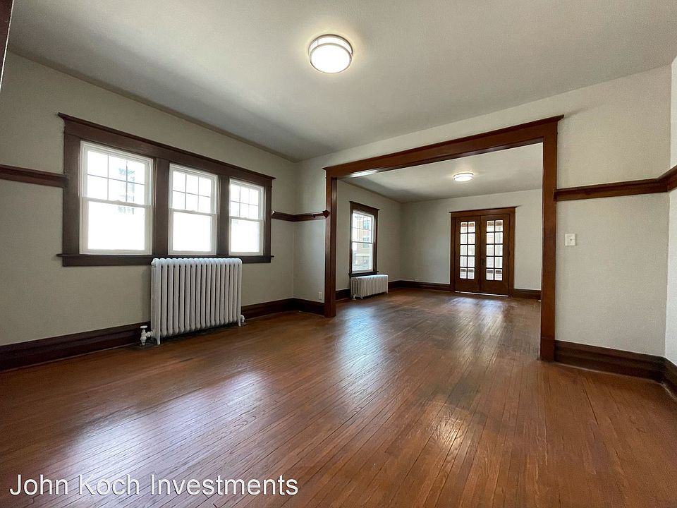1st image of 516 W 8th St Unit 1-01
