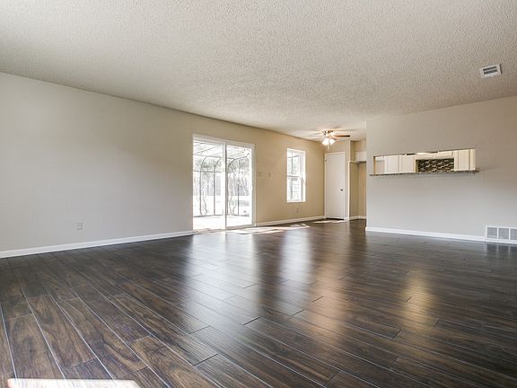 4th image of 7213 Hanging Cliff Pl