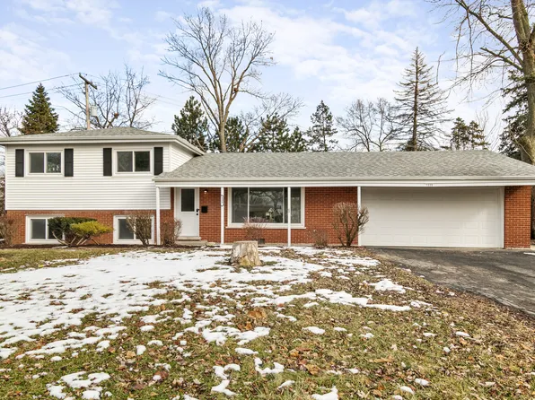 1339 Heather Rd, Homewood, IL 60430