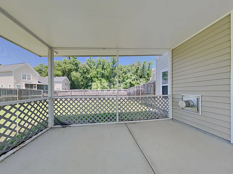 9469 Bethsaida Ct — Photo 20