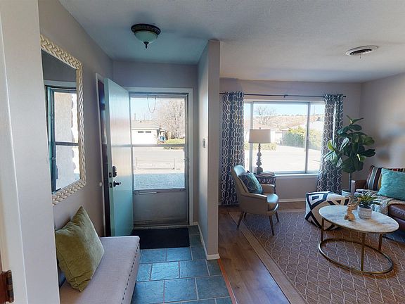 2nd image of 319 Mimbres Dr