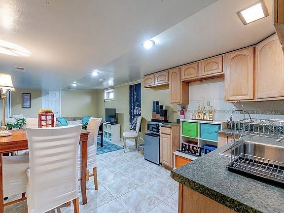 4th image of 23 Sycamore Rd