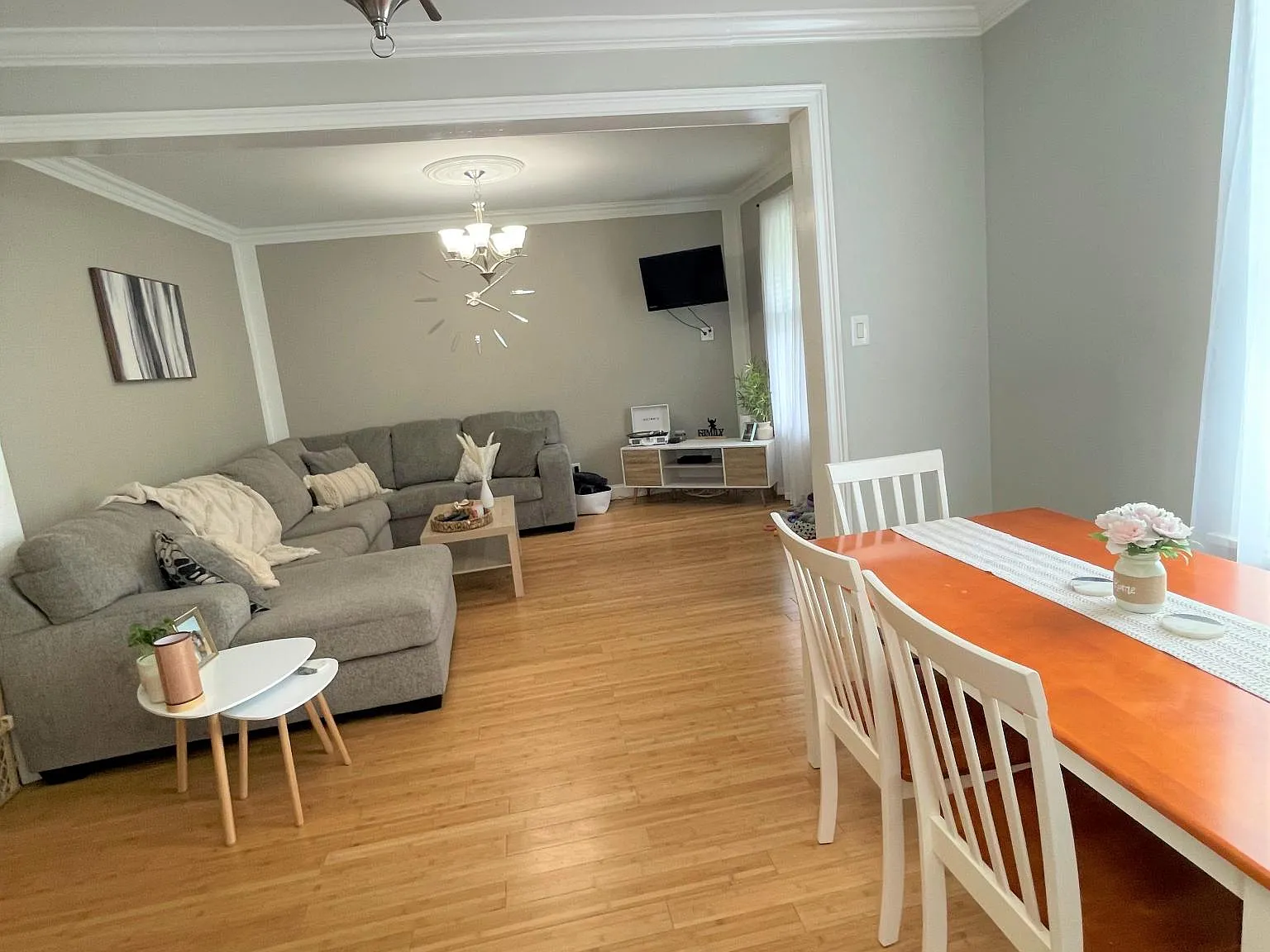 3 bed, 1440 sqft, $1,900 — Photo 4