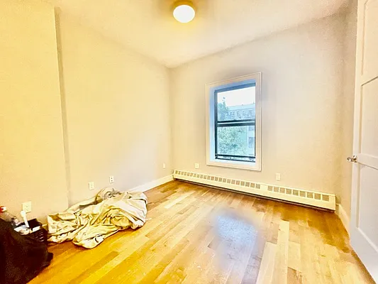 Rented by Bohemia Realty Group | media 10