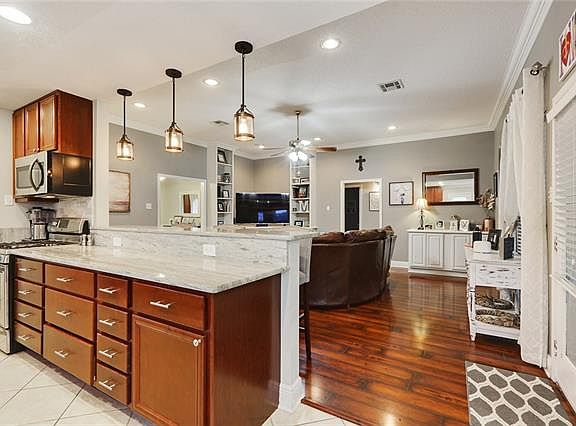 5th image of 3315 Grandlake Blvd