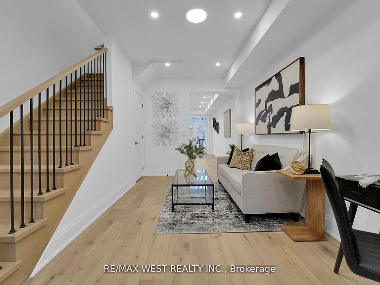 521 Saint Johns Rd #UPPER — Photo 5