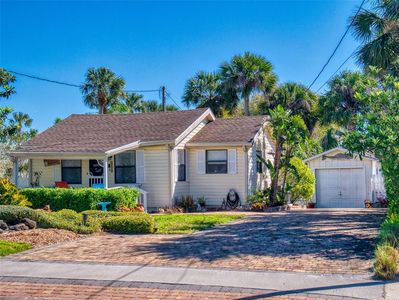 603 N Peninsula Ave, New Smyrna Beach, FL, 32169