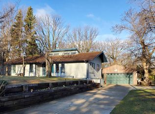 2109 14th Ave SW, Devils Lake, ND 58301