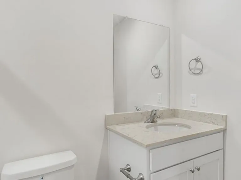 632 S Neon Ave — Photo 14