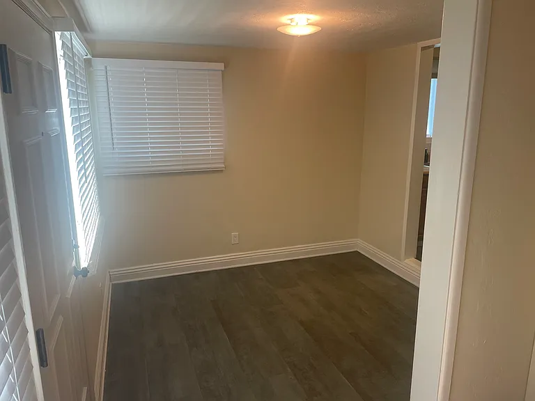 4267 Whittier St — Photo 15