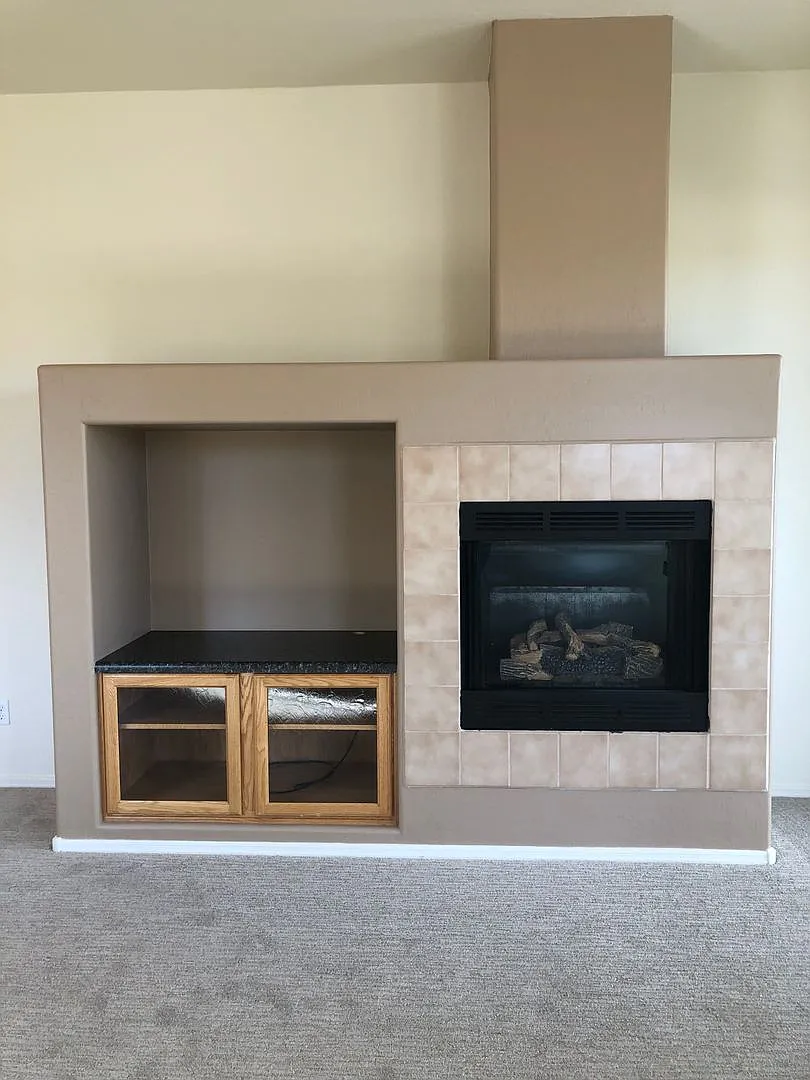 3 Bed 2 Bath with 2 Car Garage in Granville — Photo 4