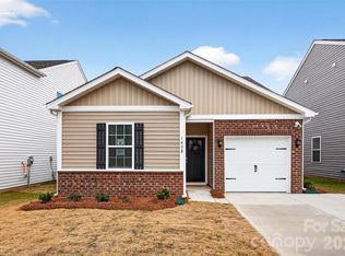 4640 Fanning Rd, Hickory, NC 28602