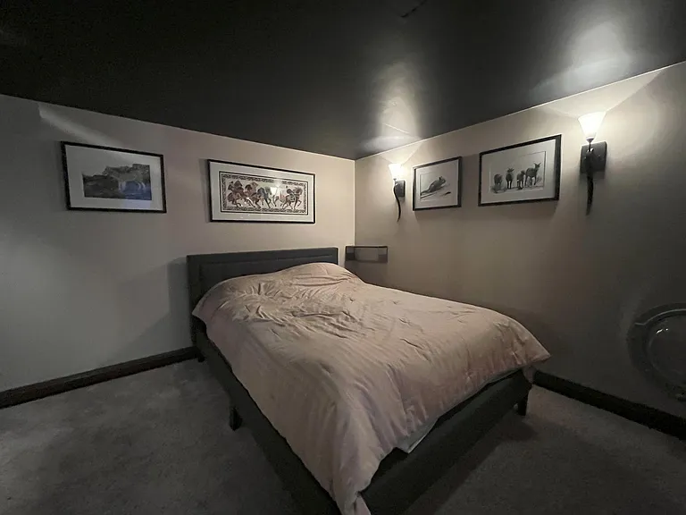 2046 NW Flanders St #B13 — Photo 22