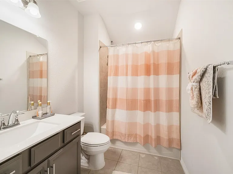 1811 Smithers Landing Dr — Photo 29