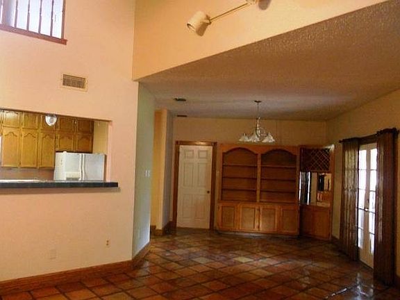 3rd image of 1512 Sarazen Ct